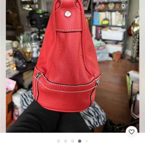 Ferre Milano Red 100% Leather Bag.  Practically New!  Only used once!  13”x9” - Picture 4 of 9